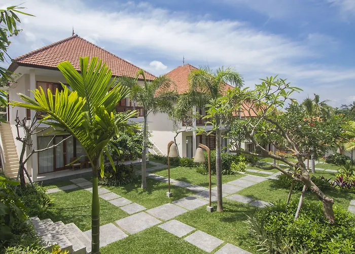 Hotel Pertiwi Bisma 3*