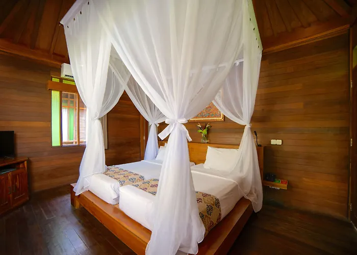 Hotel Pertiwi Bisma 3*